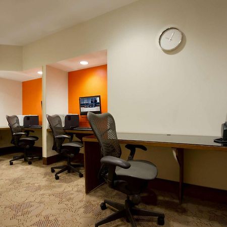 Hilton Garden Inn Baltimore Inner Harbor Екстер'єр фото